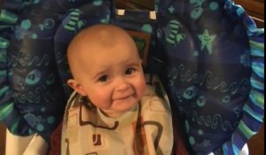 Bebe Trop Mignon Il Rale Mais Pas Longtemps Merci Maman Sur Orange Videos