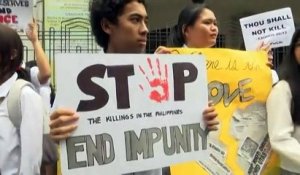 Aux Philippines, des centaines d'étudiants défient le controversé président Rodrigo Duterte