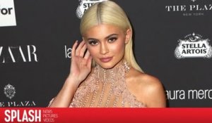 Kylie Jenner dit qu'elle pense se faire mettre des implants mammaires