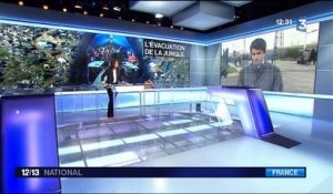 Calais : la première étape du démantèlement de la "jungle" se déroule dans le calme