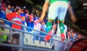 Quand un footballeur chilien fait une Cantona en frappant un supporter