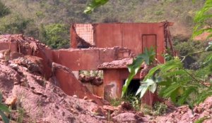 Les plaies de la tragédie minière brésilienne restent ouvertes