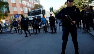 Turquie: le parti pro-kurde HDP suspend son activité parlementaire après l'arrestation de neuf députés
