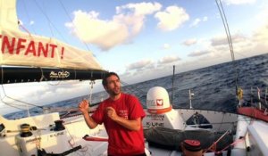 J9 : Petite danse de Tanguy de Lamotte sur la route du Cap Vert / Vendée Globe