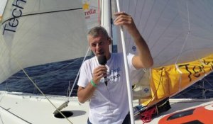 Sébastien Destremau passe à l'est des îles du Cap-Vert / Vendée Globe