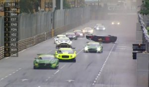 L'accident de Vanthoor lors de la seconde édition de la Coupe du Monde FIA GT