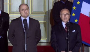 Cérémonie de passation de pouvoir entre Bernard Cazeneuve et Bruno Le Roux