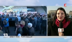 Paris : les chauffeurs de VTC manifestent contre Uber porte Maillot