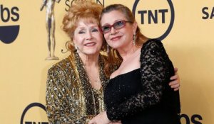 Hollywood : Debbie Reynolds s'éteint après sa fille Carrie Fisher