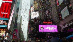 Nouvel An : test de confettis détrempés à Times Square