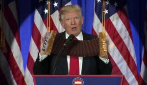 Donald Trump a un nouveau job : accordéoniste !