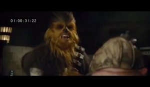 Quand Chewbacca arrache un bras dans Star Wars VII - Scène coupée
