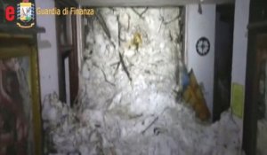 Italie: les secours entrent dans l’hôtel enseveli par une avalanche