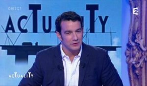 Actuality, France 2 : Thomas Joubert, hypnotisé n'arrive pas à parler