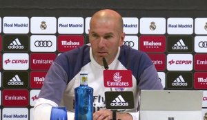 Real Madrid: "on ne peut pas tout le temps gagner", dit Zidane