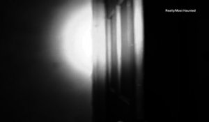 Un fantôme filmé par une caméra d'une émission de télé-réalité en Angleterre : apparition ou trucage ? - VIDÉO