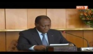 Le 1er ministre Soro présente sa démission et celle de son gouvernement au Président Ouattara