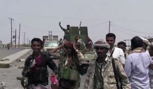 Yémen: les forces loyalistes progressent sur la côte ouest