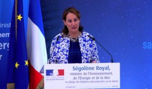 Ségolène Royal signe de nouvelles conventions avec les territoires à énergie positive pour la croissance verte