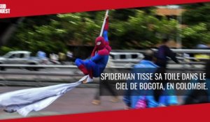 Spiderman tisse sa toile à Bogota