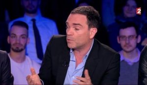 ONPC : Yann Moix Yann Moix présente ses excuses aux «petits» candidats
