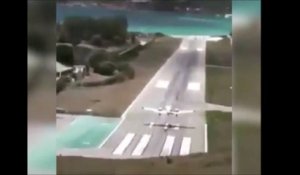 Regardez cet avion rater son atterrissage