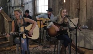 Maddie & Tae - Your Side Of Town