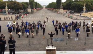 La répétition de la fanfare pour le 14 Juillet aux rythmes des Daft Punk !!