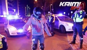 Une voiture de police percute volontairement une moto pour l'arrêter