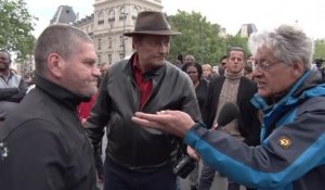 Le Point Rouge : Que faire au 2nd Tour face a Le Pen?