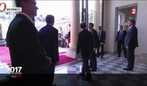 Passation de pouvoir : les images symboliques du départ de François Hollande