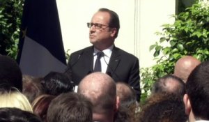 Hollande : "J’ai veillé à ce que notre pays puisse tenir bon"