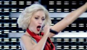 Gwen Stefani - Wind It Up (Live)