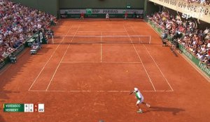 Roland-Garros 2017 : Herbert prend le 3e set et mène face à Verdasco ! (6-3, 3-6, 4-6)