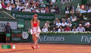 Roland-Garros 2017 : Caroline Garcia empoche la première manche (6-2)