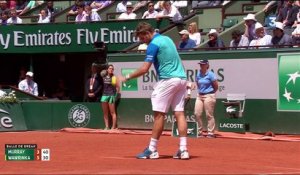 Roland-Garros 2017 : Enorme défense de Murray qui débreake Wawrinka ! (4-5)