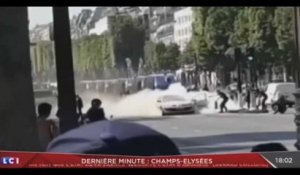 Champs-Elysées : Intervention des forces de l’ordre sur le véhicule (Vidéo)