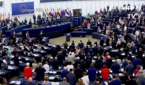 Le Parlement européen rend hommage à Simone Veil