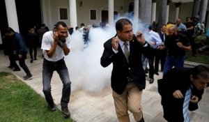 Venezuela : le Parlement évacué après 9 heures de siège
