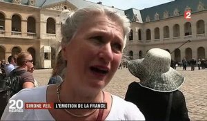 Des français en larmes sur France 2 en évoquant Simone Veil - Regardez