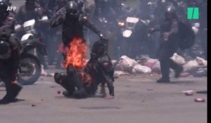 Nouvelle flambée de violences au Venezuela : les images des affrontements meurtriers