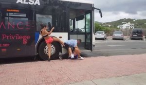 Un couple agresse un chauffeur de bus à Ibiza !! Trop de drogue..??