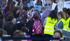 Jérusalem : Les "femmes du Mur" manifestent face aux orthodoxes