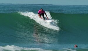 Adrénaline - Surf : la puissance de Carissa Moore en slow motion