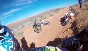 Des motards sauvent un homme perdu dans le desert
