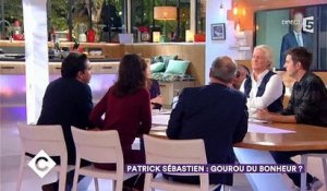 Patrick Sébastien raconte dans "C à vous" avoir échangé avec François Hollande la nuit des attentats du 13 novembre 2015