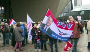 Pays-Bas: l'extrême droite manifeste contre l'Islam