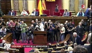 Indépendance de la Catalogne : la voie de la négociation choisie par Puigdemont