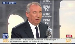 Bayrou qualifie de "bêtise" l'idée de supprimer le drapeau européen à l'Assemblée