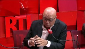 "Alerte rouge sur les tarifs de La Poste !", prévient Christian Menanteau